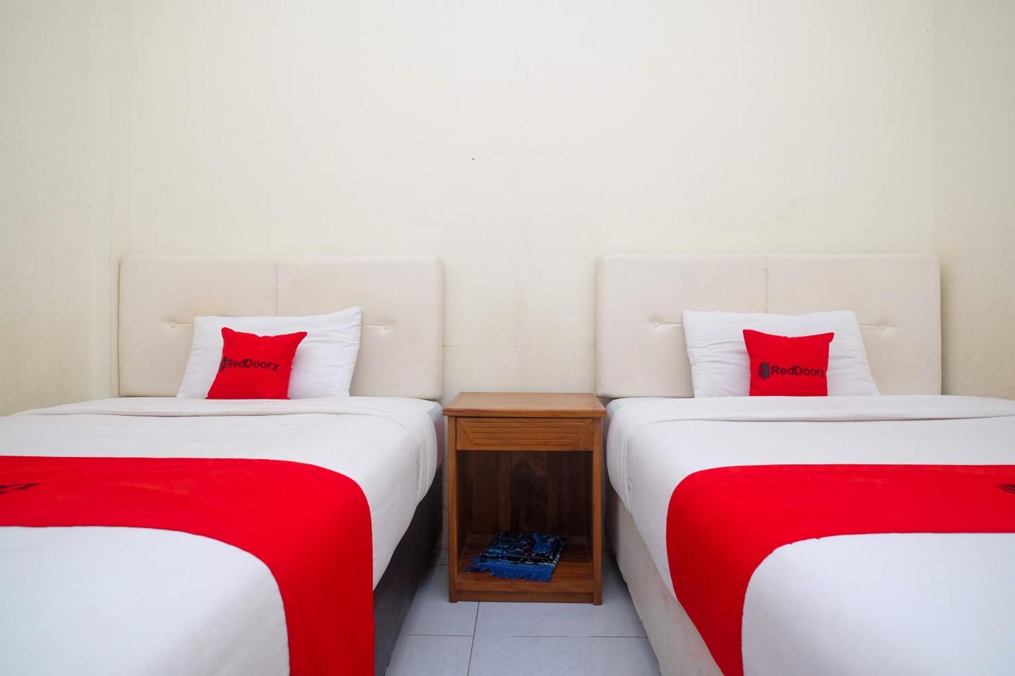 Kejayan Reddoorz Syariah Near Pakuwon Mall Jogja מראה חיצוני תמונה
