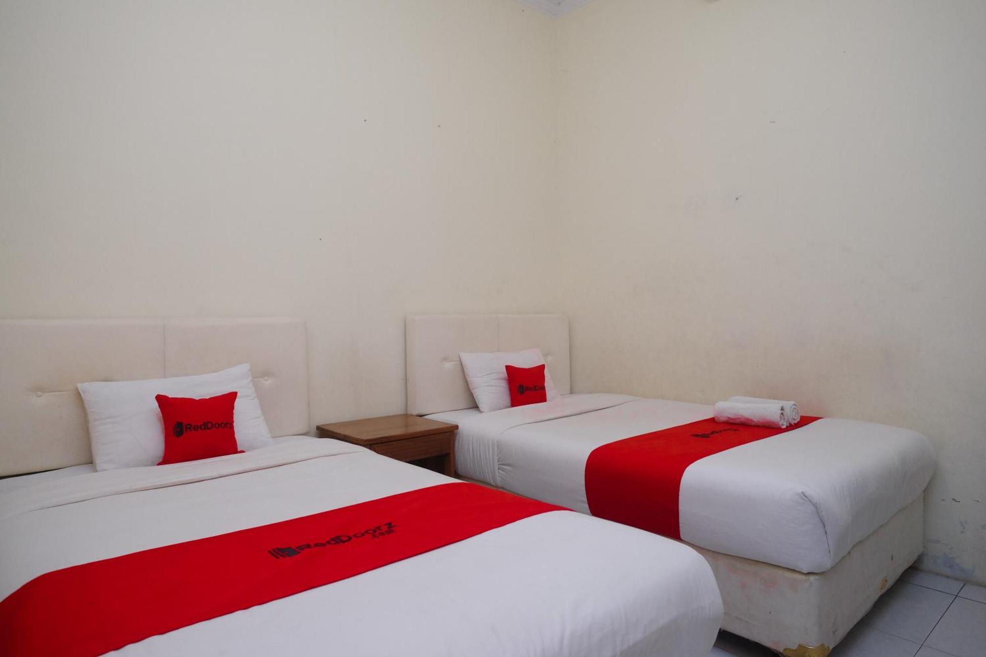 Kejayan Reddoorz Syariah Near Pakuwon Mall Jogja מראה חיצוני תמונה