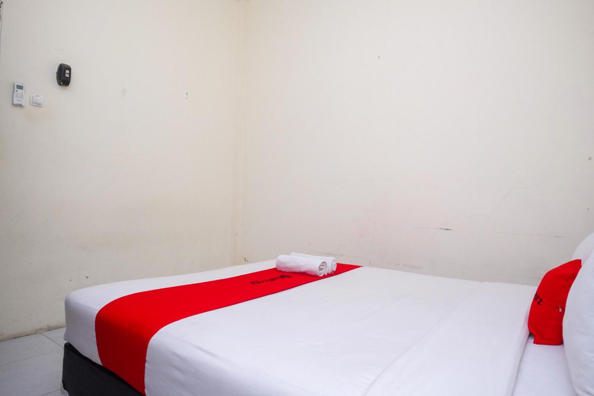Kejayan Reddoorz Syariah Near Pakuwon Mall Jogja מראה חיצוני תמונה