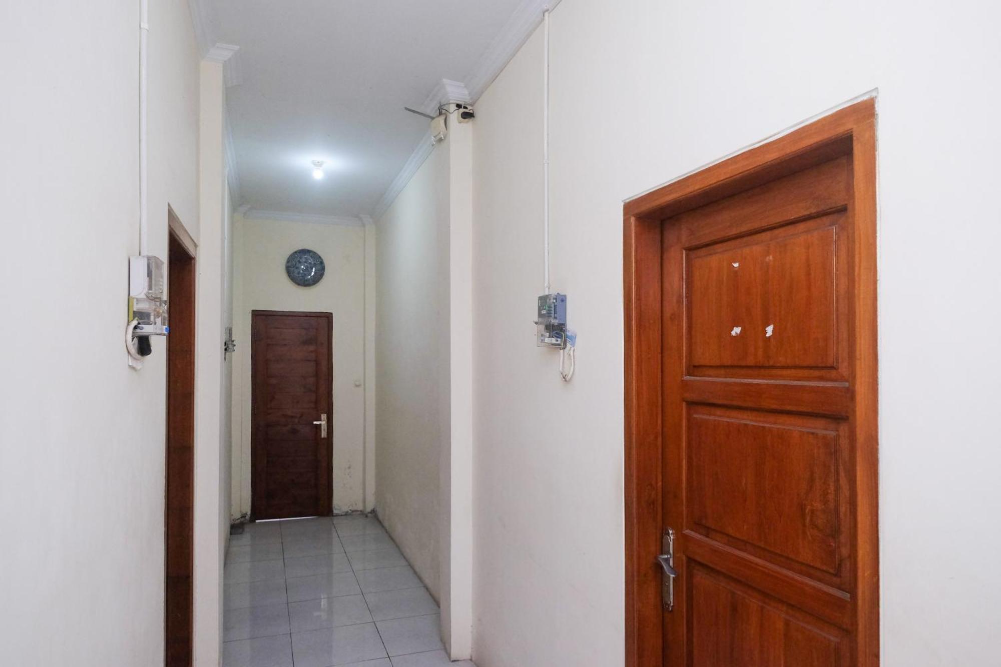 Kejayan Reddoorz Syariah Near Pakuwon Mall Jogja מראה חיצוני תמונה