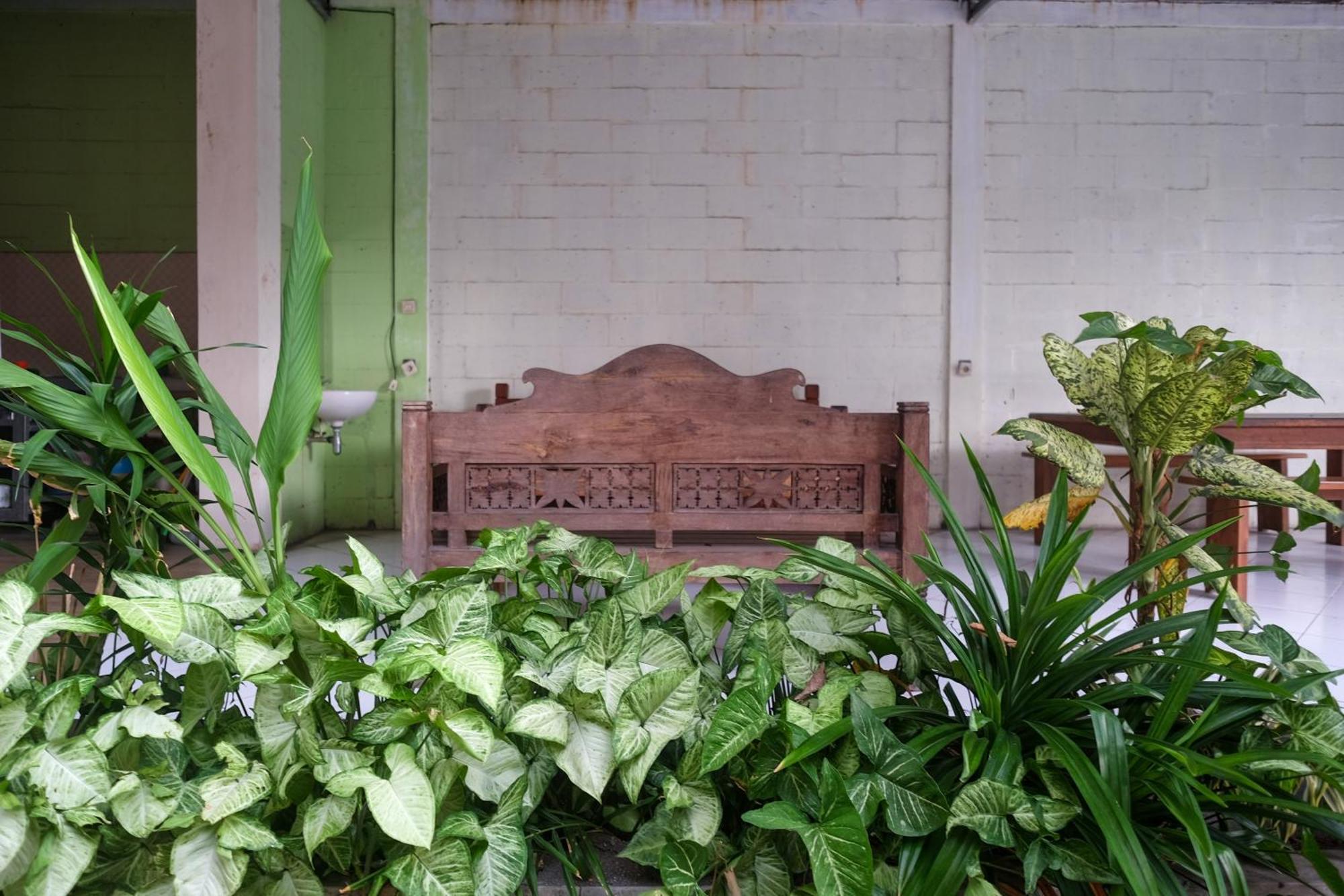 Kejayan Reddoorz Syariah Near Pakuwon Mall Jogja מראה חיצוני תמונה